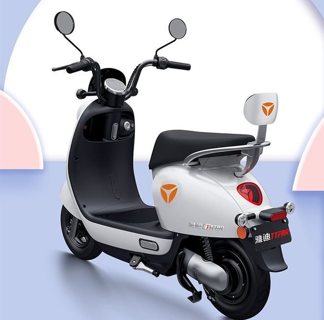 出闲置九成新雅迪电动车 60V20A 续航实跑50公里