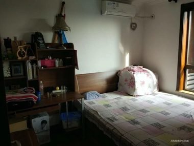 城东二手房两居翻新,水电木瓦油漆整套做