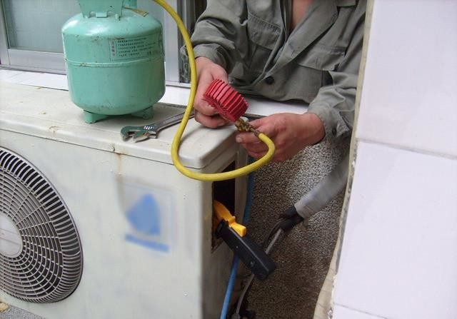 空调不制冷加氟,壁挂柜机挂机都上门