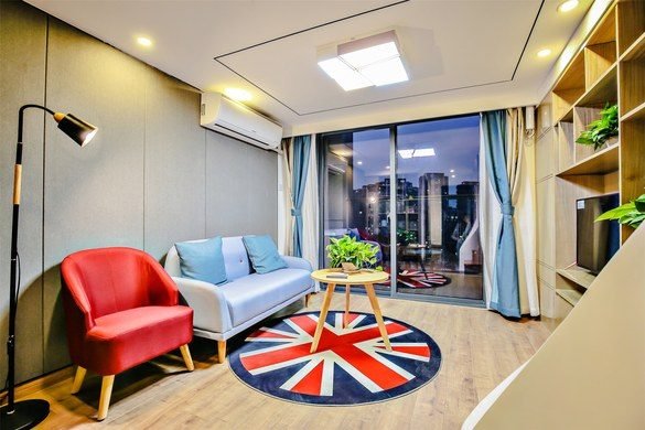 个人转租 历城花园路附近 loft 上层
